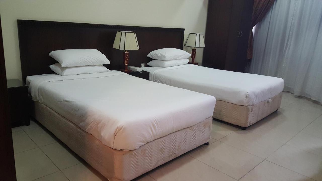 Al Muntazah Plaza Hotel Doha Exterior foto